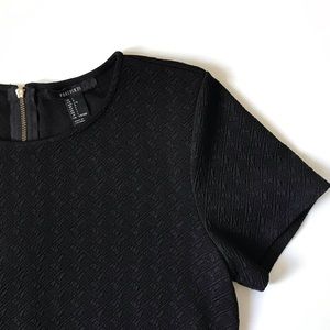 F21 BLACK FASHION TEE